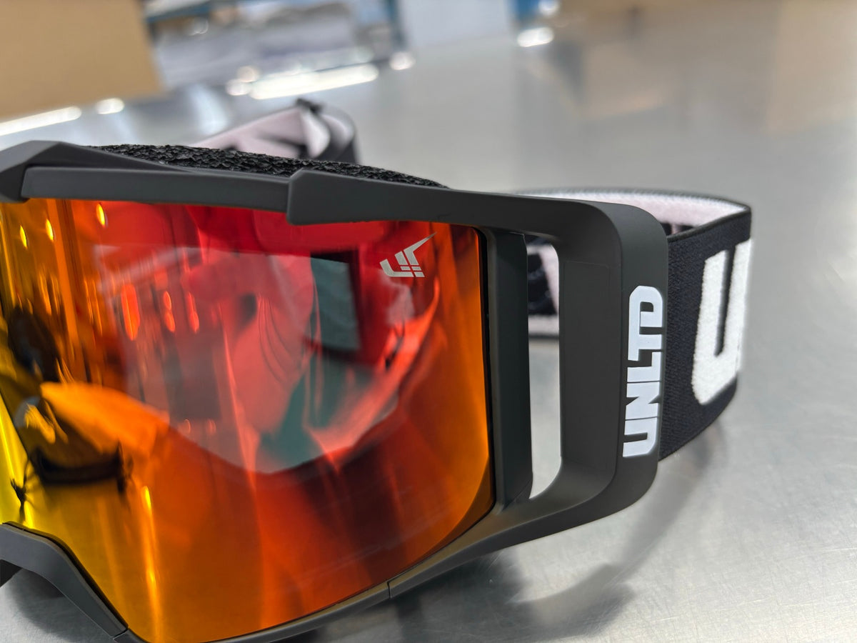 UL - 26A  WATERSPORTS GOGGLES- BLACK