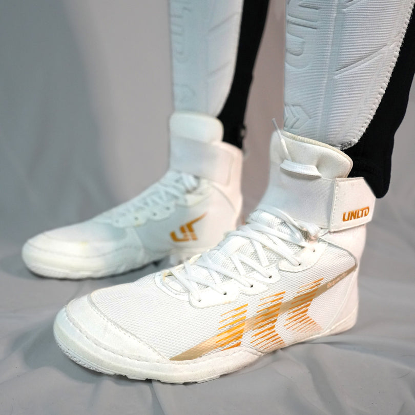 SUPERFLY RIDING BOOTS - WHITE/GOLD